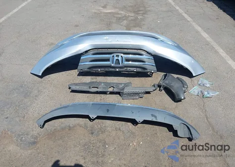 2013 Honda Odyssey Lx z USA, uszkodzony, nr VIN 5FNRL5H20DB062846